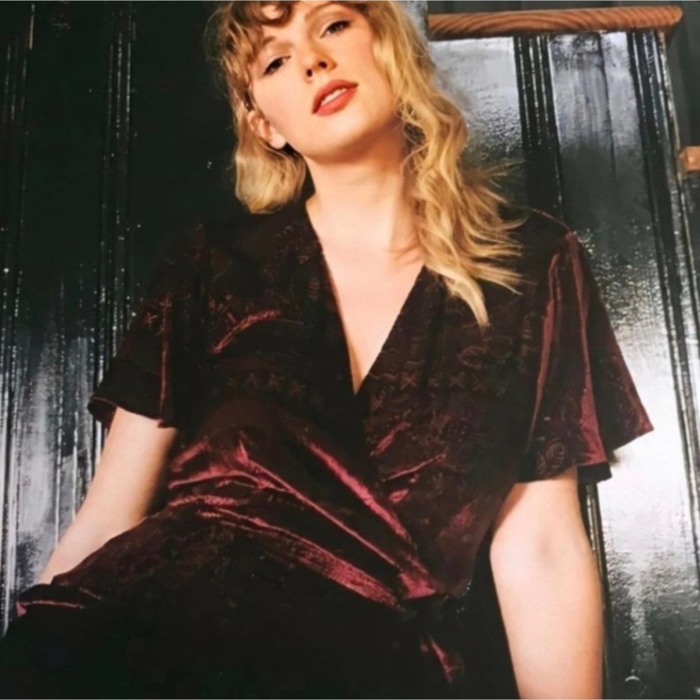 Ralph Lauren Burnout Velvet Cranberry Wrap Maxi Dress Taylor Swift 10